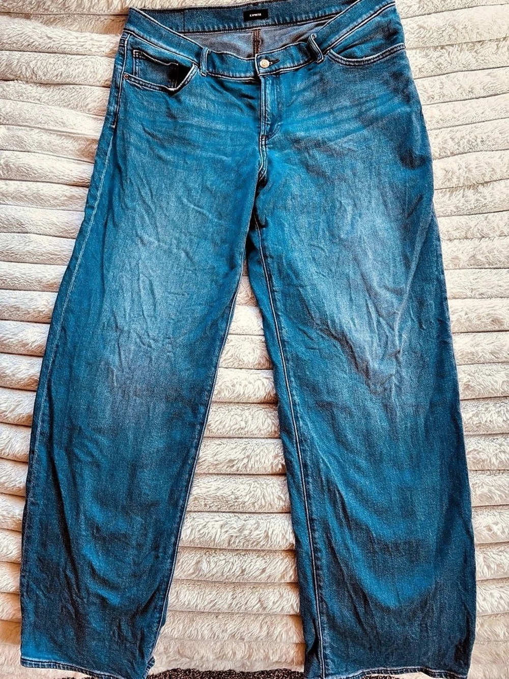 Low Slung Baggy Medium Wash Jeans women size 12